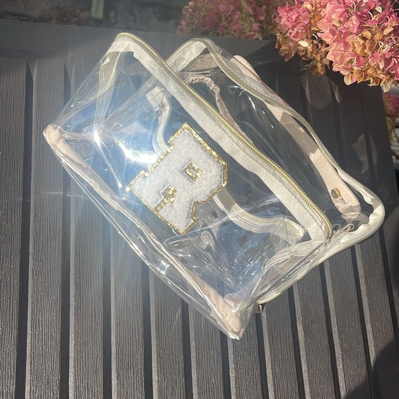 Clear Initial “R” Makeup Bag - Picture 12 of 16